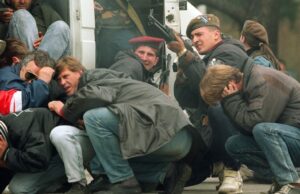 Toeristen betaalden tijdens de oorlog ‘70.000 pond om mensen neer te schieten tijdens een menselijke safarijacht’