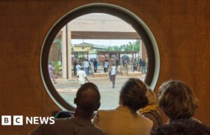 Het Museum voor West-Afrikaanse Kunst (Mowaa) en het assortiment Benin-bronzen uit Nigeria