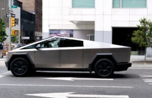 Tesla verliest grote leidinggevenden, waaronder de baas van Cybertruck