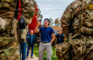 ICE-bewaking van sociale media 24/7 bedreigt privacy en activisme